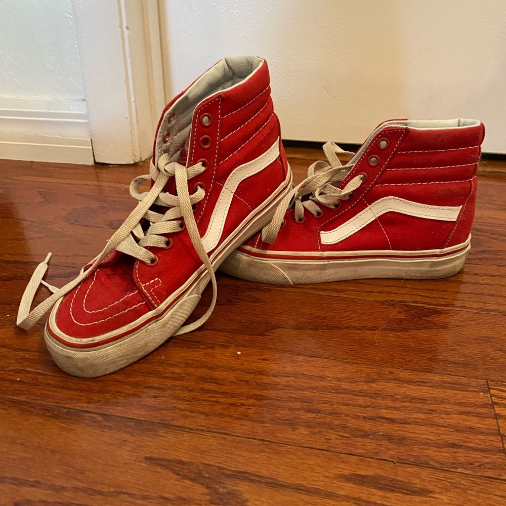 Red Vans Sk8 Hi’s